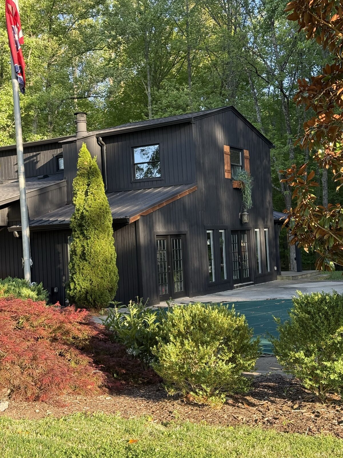 Tricorn Black Exterior in Blountville, TN by Rock's Painting